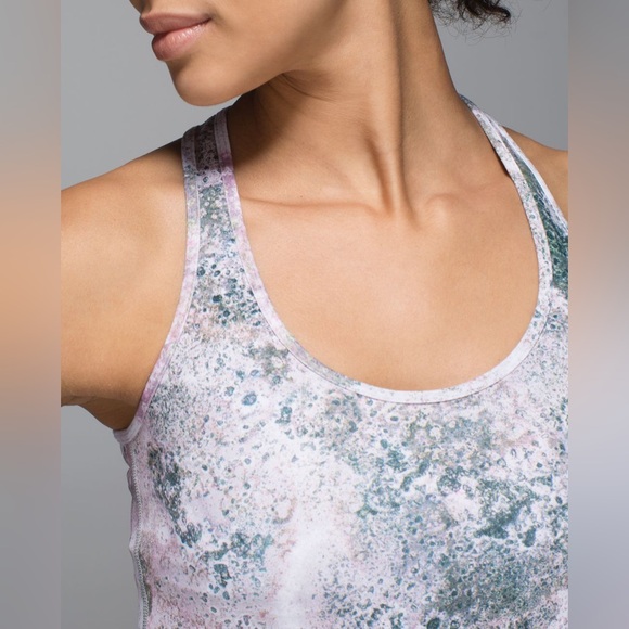 Lululemon Athletica Sugar Crush Multi Dye Cool Racerback Athletic Tank Top EUC - Picture 4 of 13